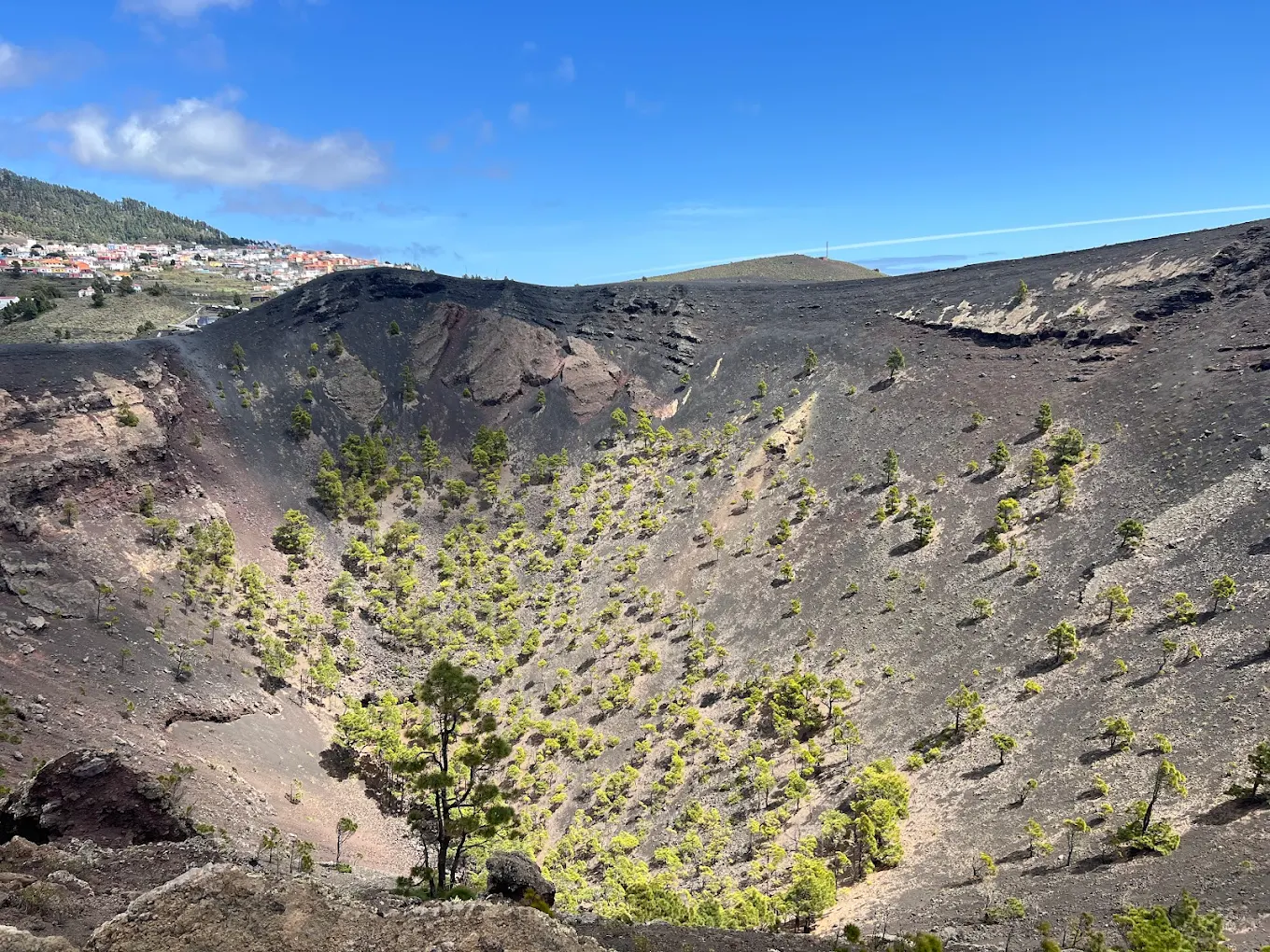Hiking Tours in Fuencaliente photo 4