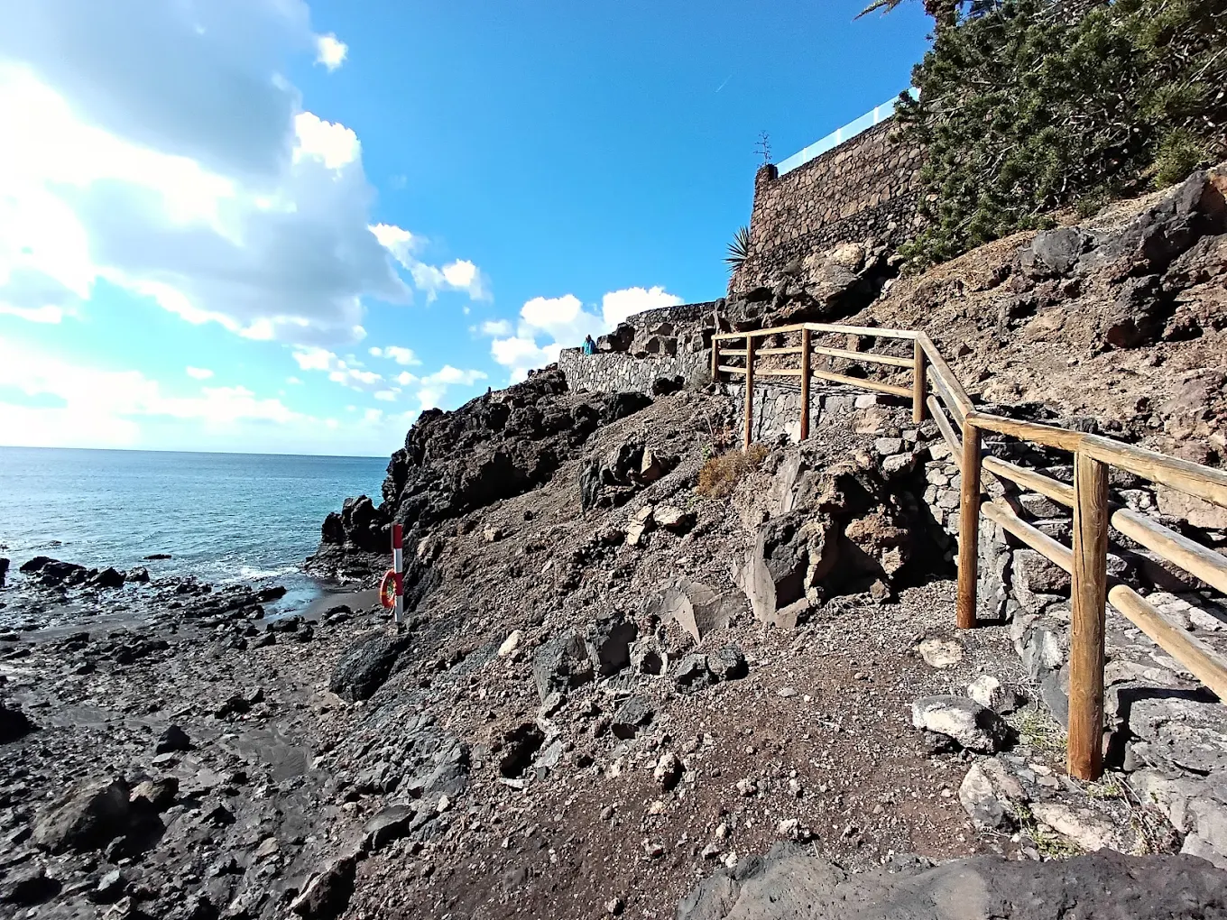 Hiking Tours in Puerto Calero photo 5