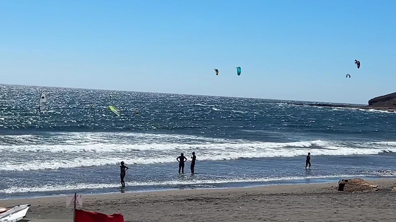 Kitesurfing in Puerto de la Cruz