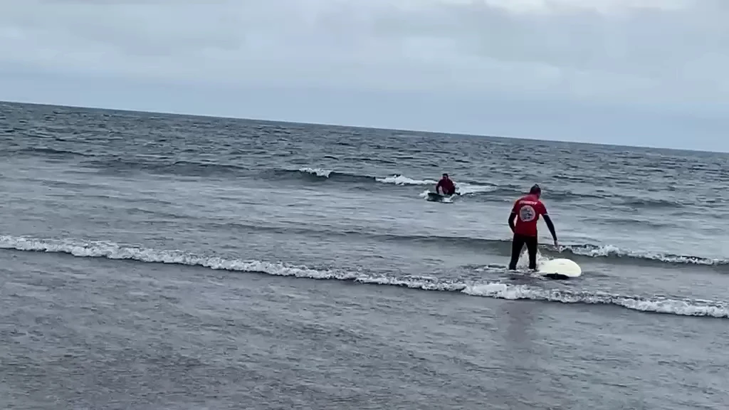 Surf Lessons in Golf del Sur photo 2