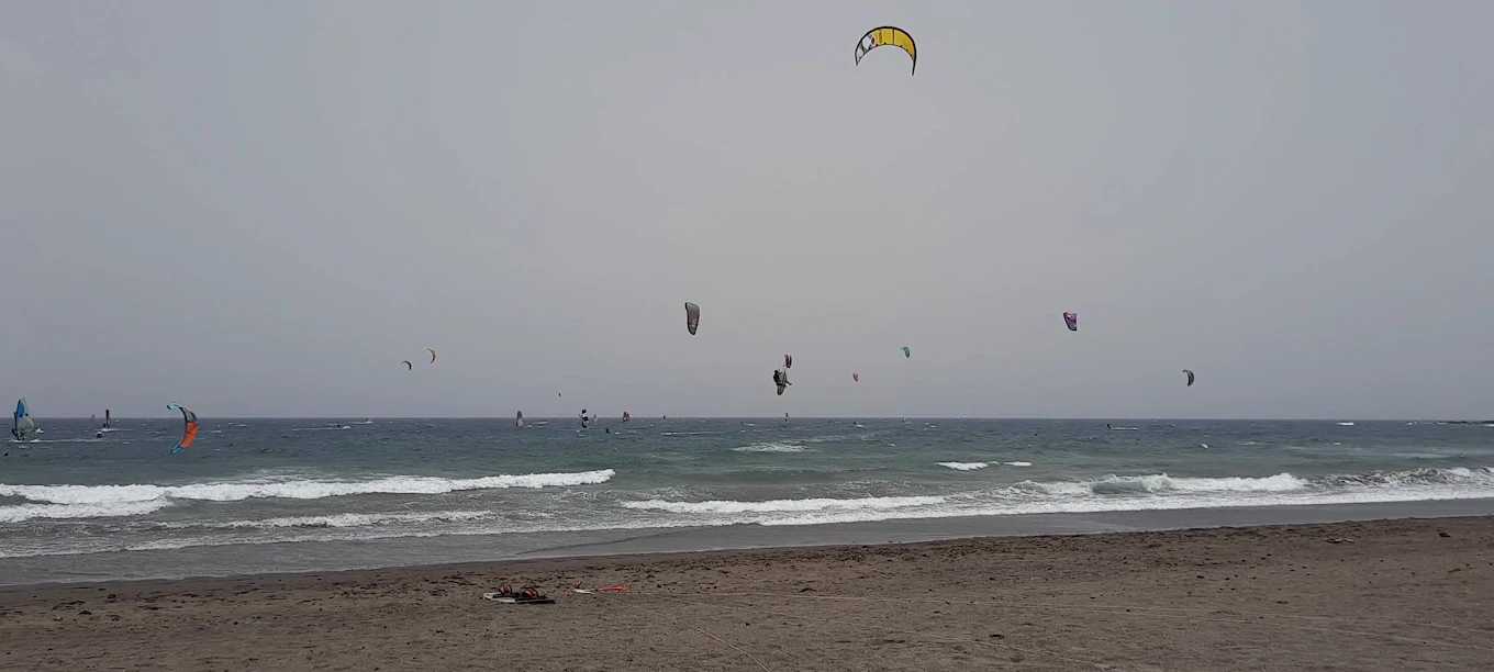 Kite & Surf Center Playa Sur
