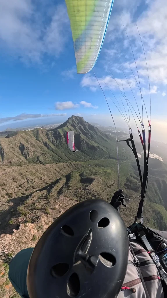 Paragliding in Playa de Santiago photo 2