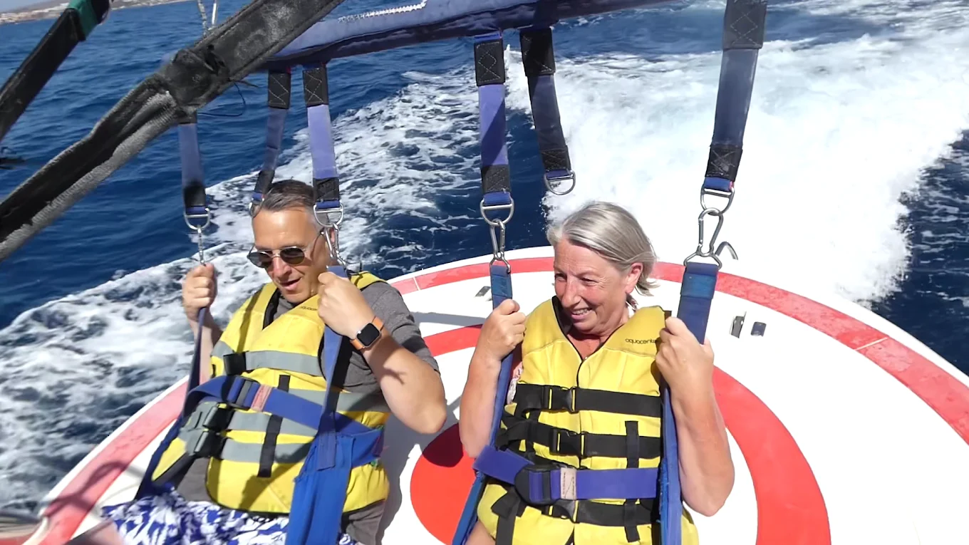 Parasailing Tenerife - Aj Fly Water sports