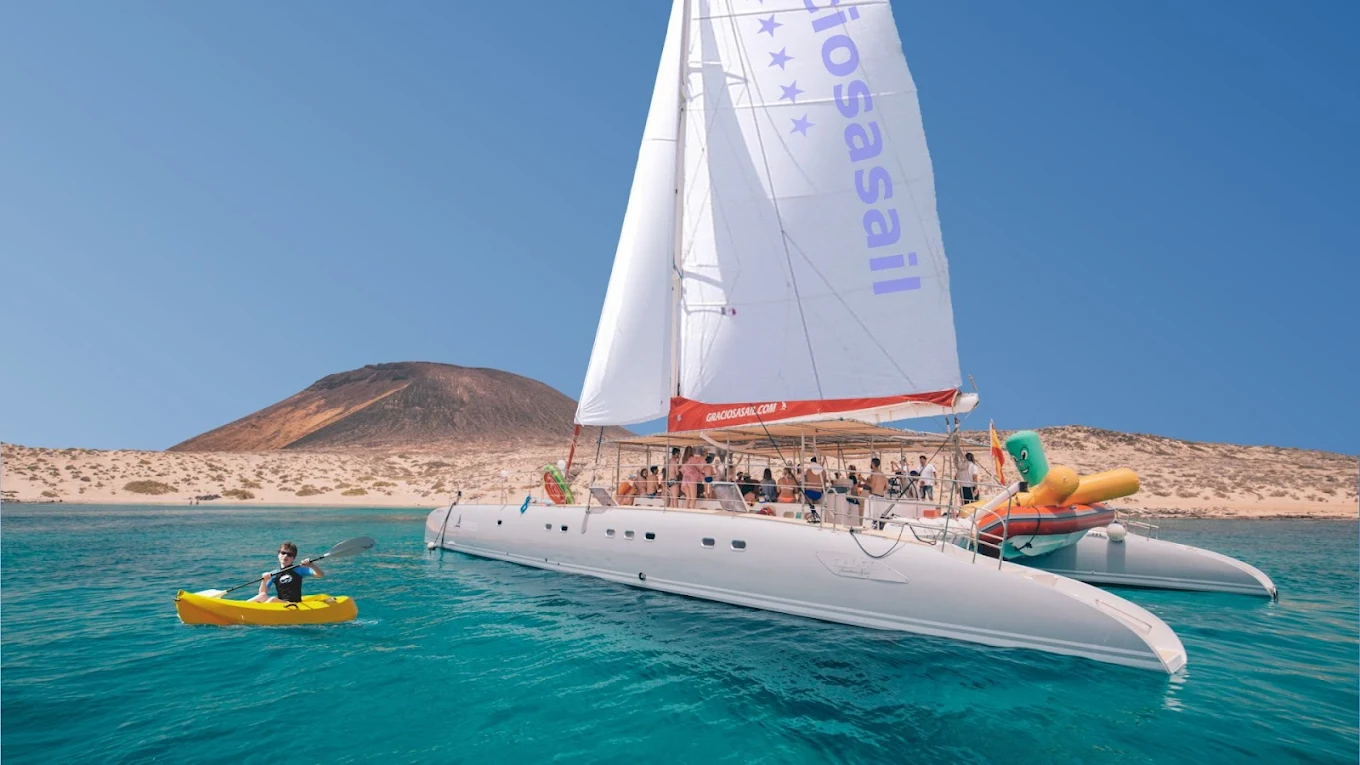 Sunset Cruise in Yaiza photo 3