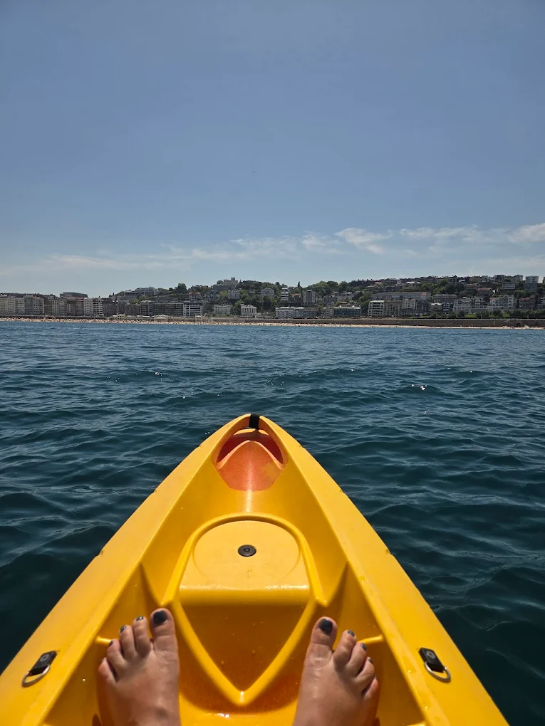 Kayaking & Paddleboarding in San Sebastián photo 3