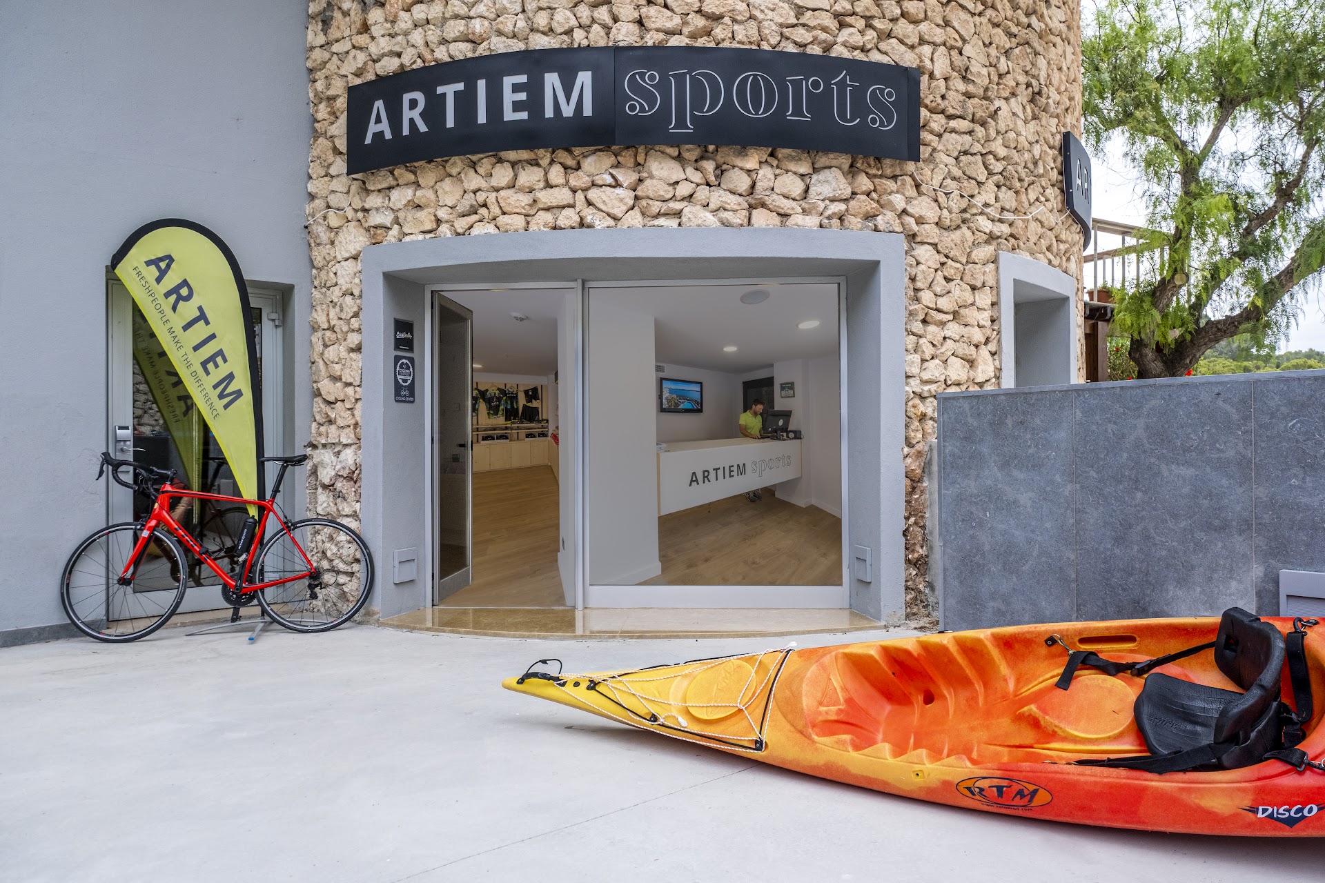 ARTIEM Sports by ARTIEM Audax