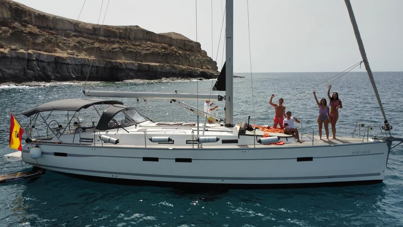 Sailing Lessons in Puerto de Mogán photo 5
