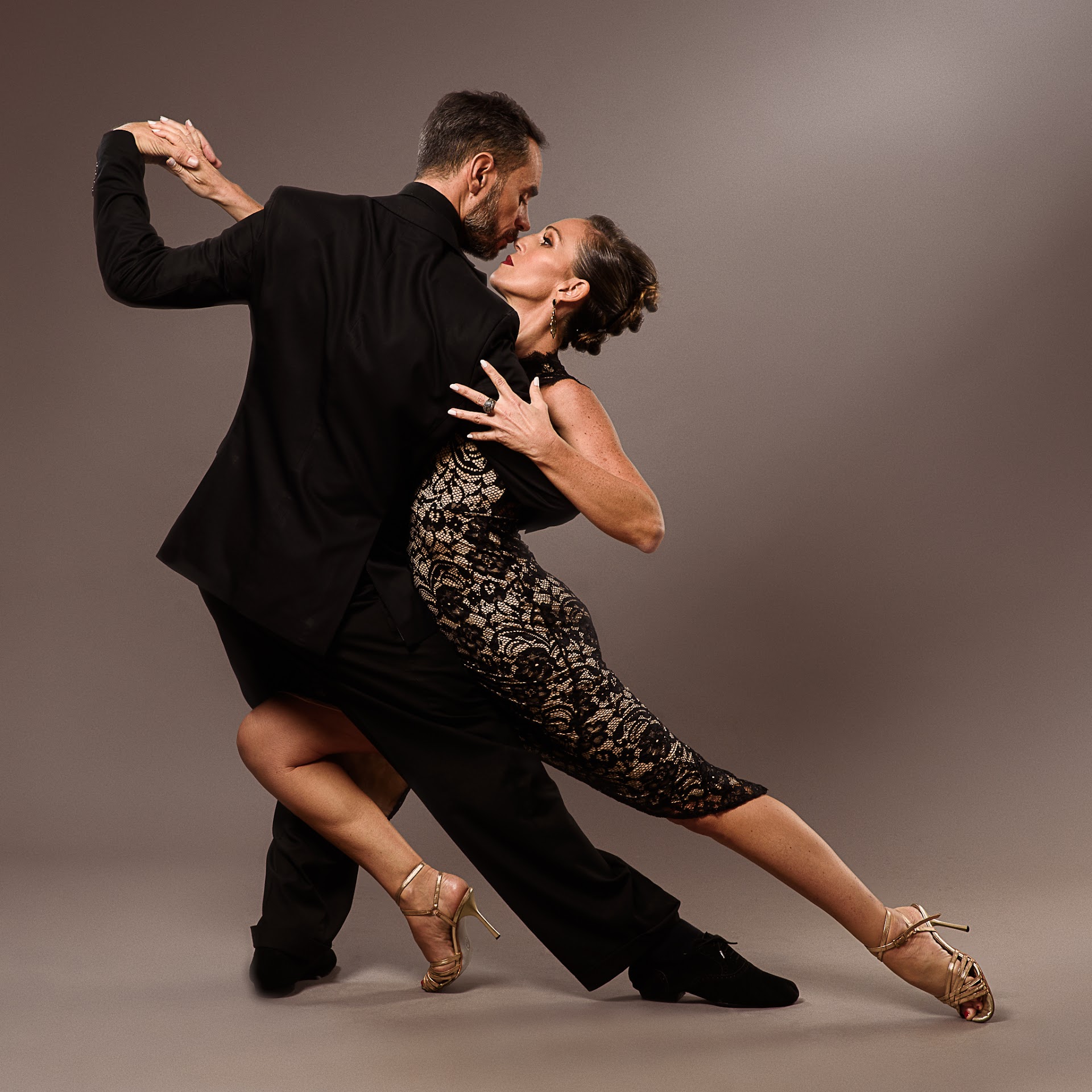 Pablo Linares y Amelia EsparzaTango