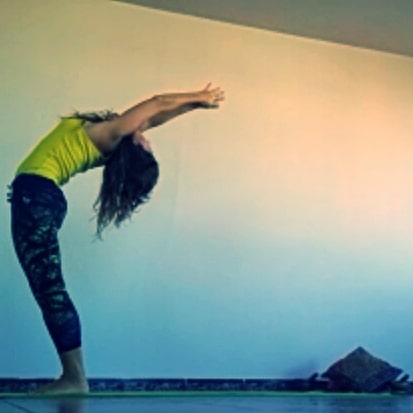 Son Tiempos de YOGA. Vanessa Avilés