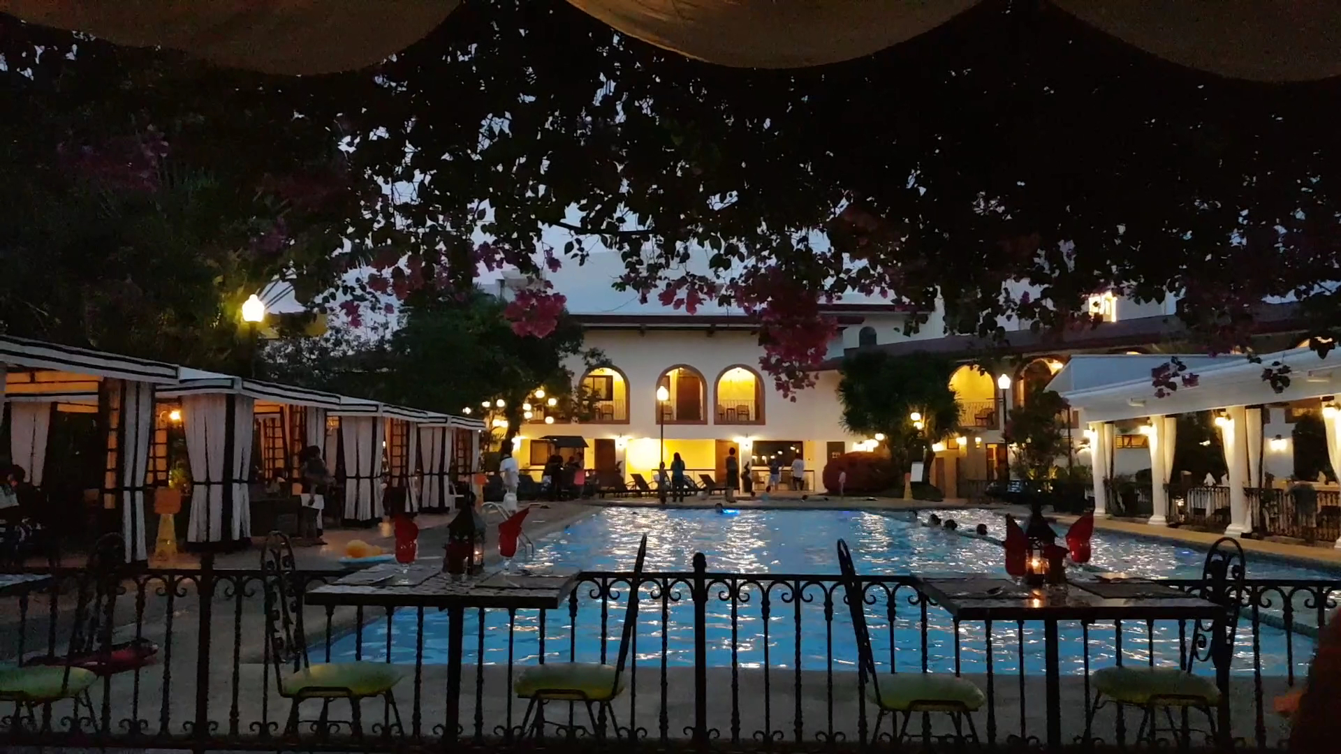 Montebello Villa Hotel