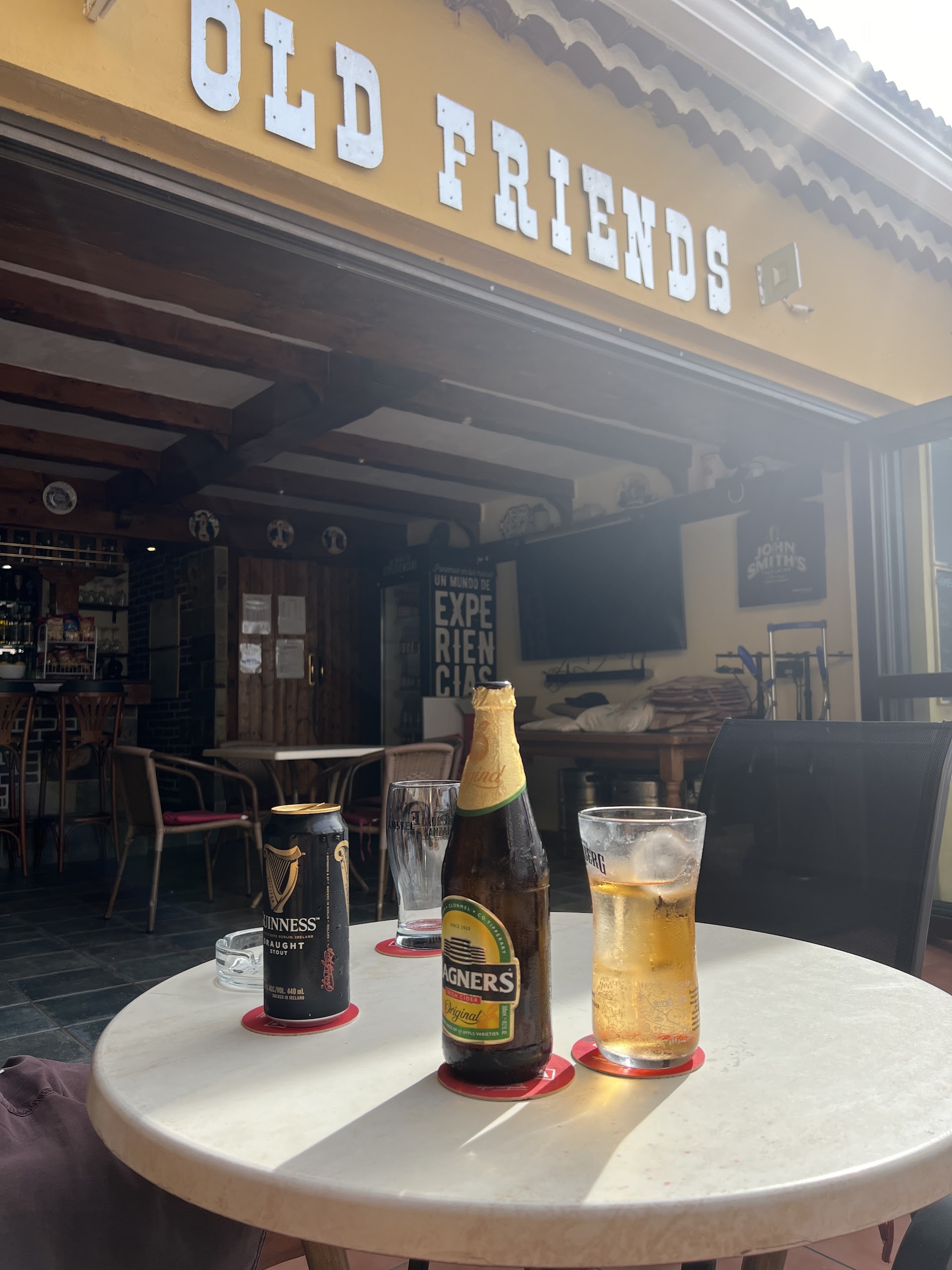Old Friends Bar Tenerife