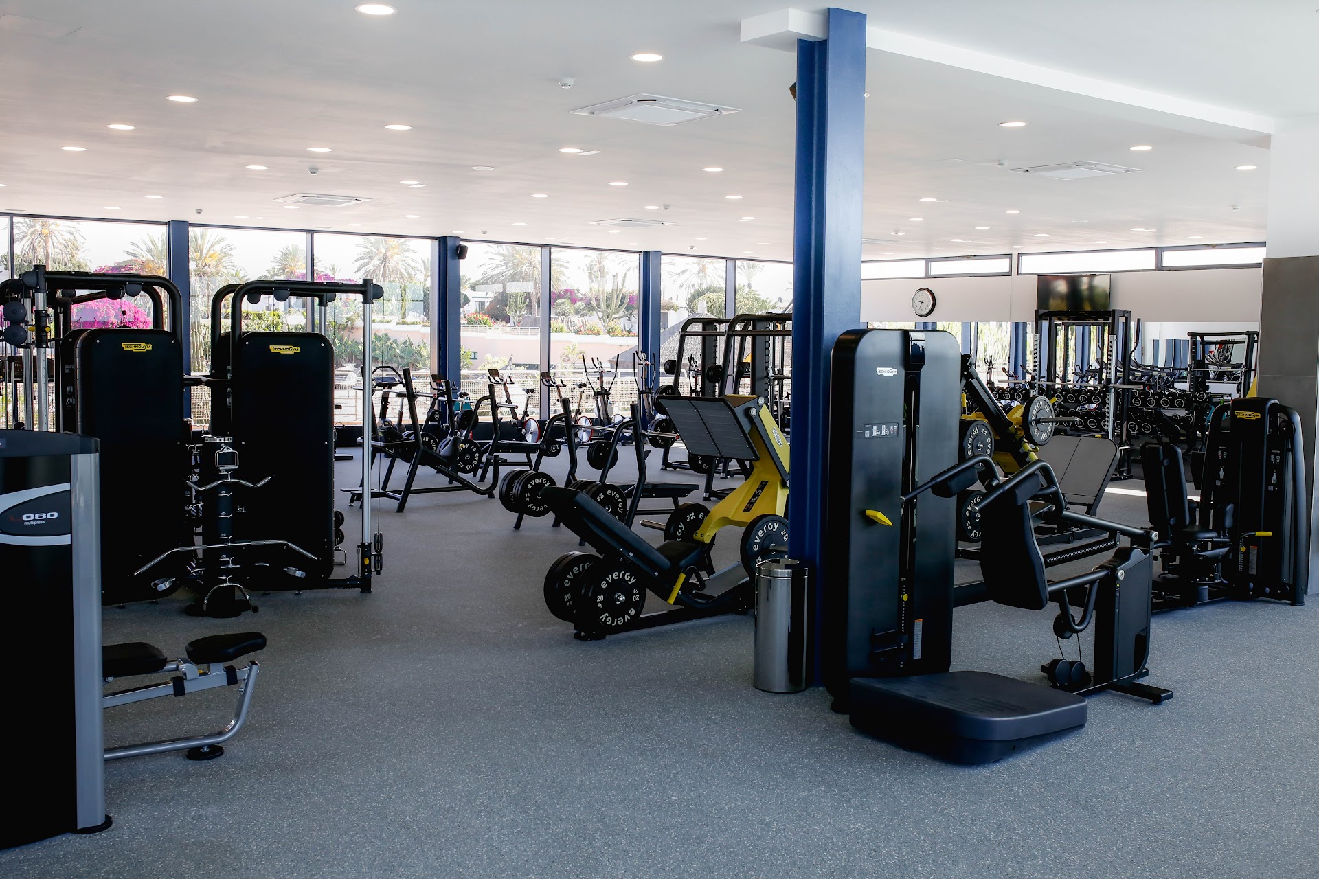 Stark Fitness Club (Playa Blanca - Lanzarote)