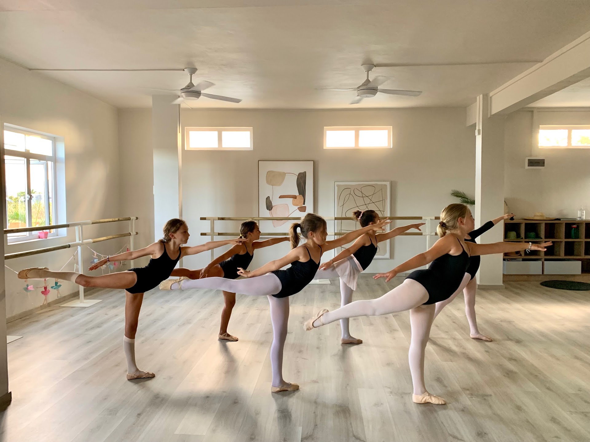 Misschawky Studio