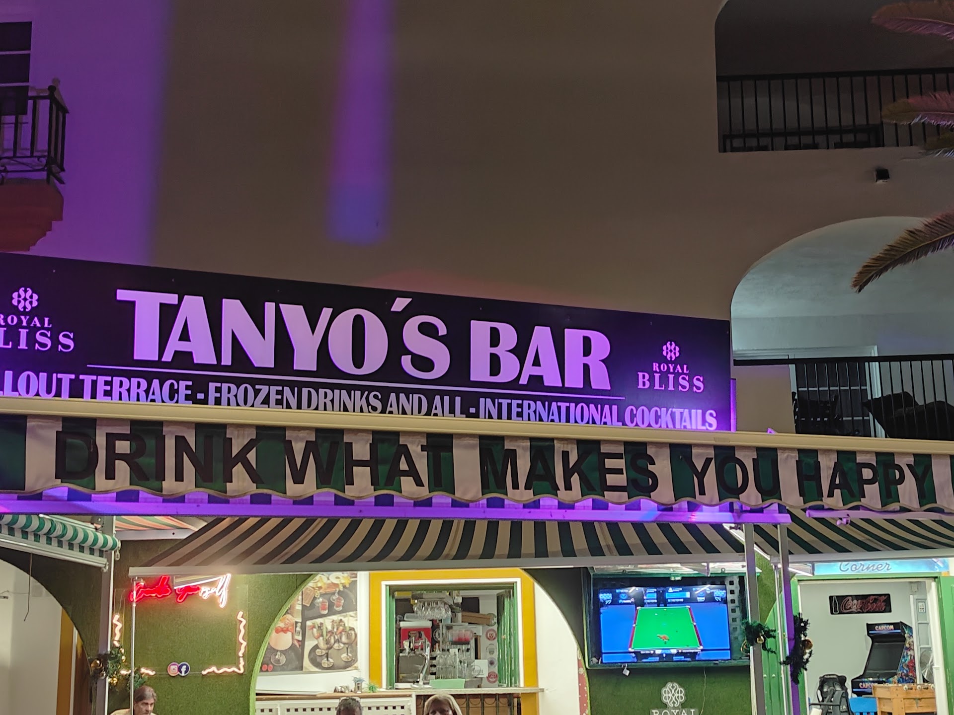 Tanyos Bar