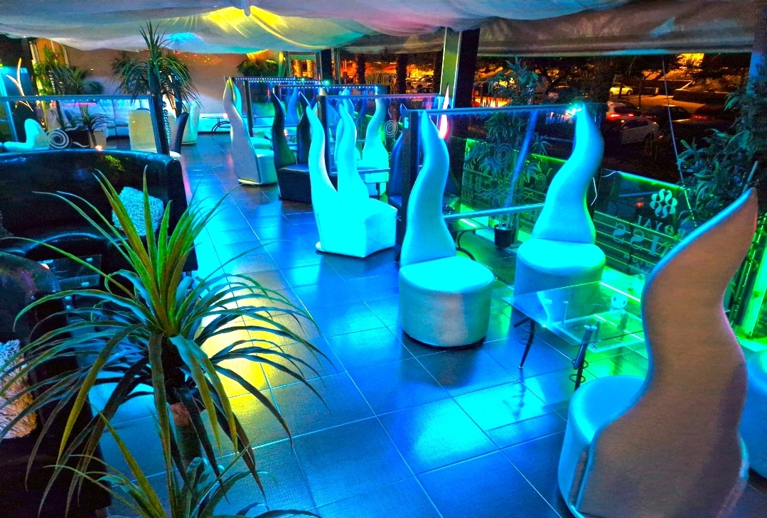 EMBASSY CLUB GRAN CANARIA Terraza, Shishas & Dance