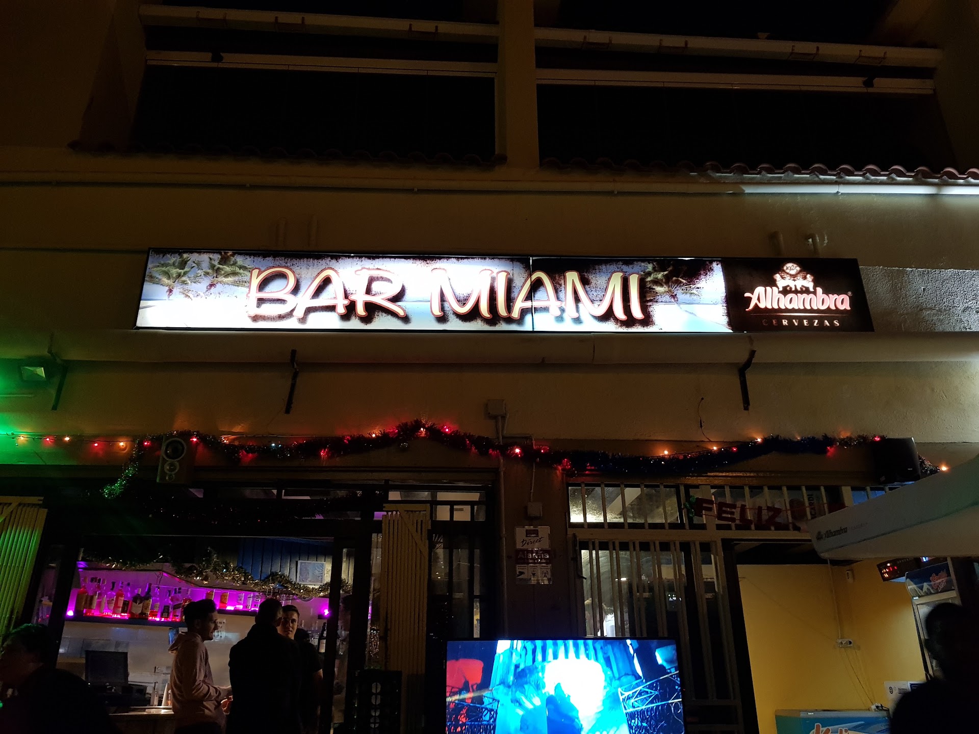 Miami Bar