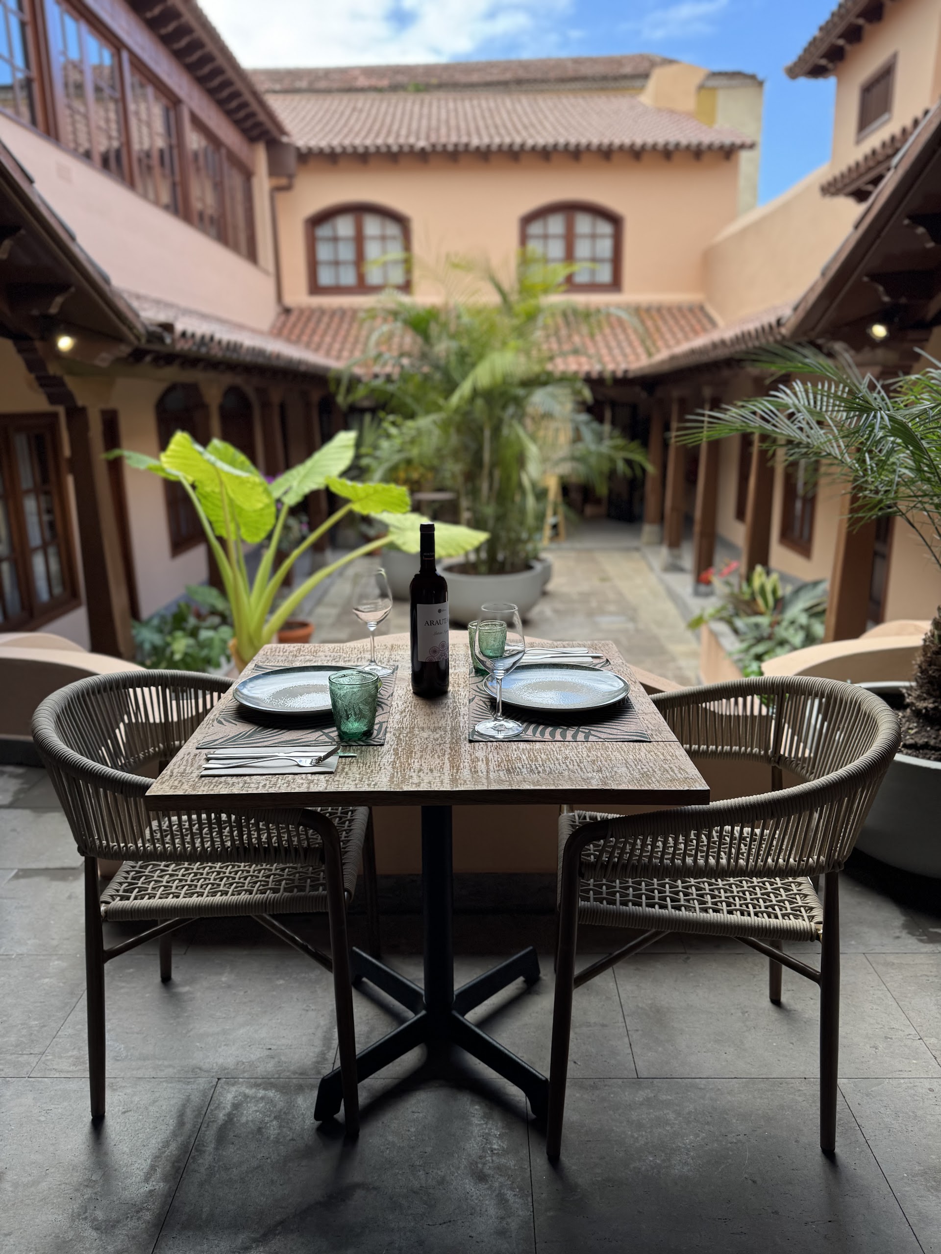 Restaurante Jardín Secreto ( Sólo Adultos +12)