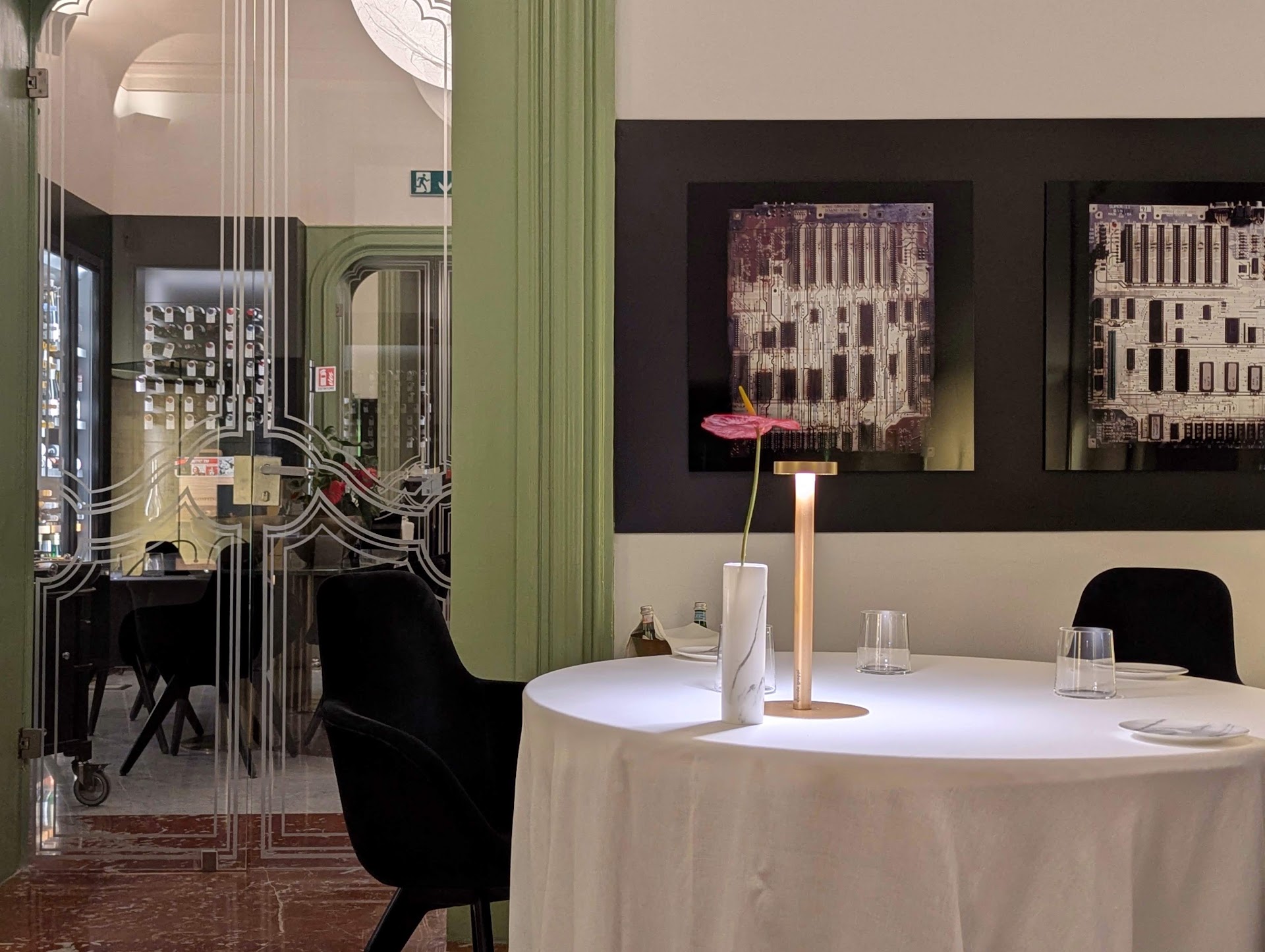 MEC Restaurant