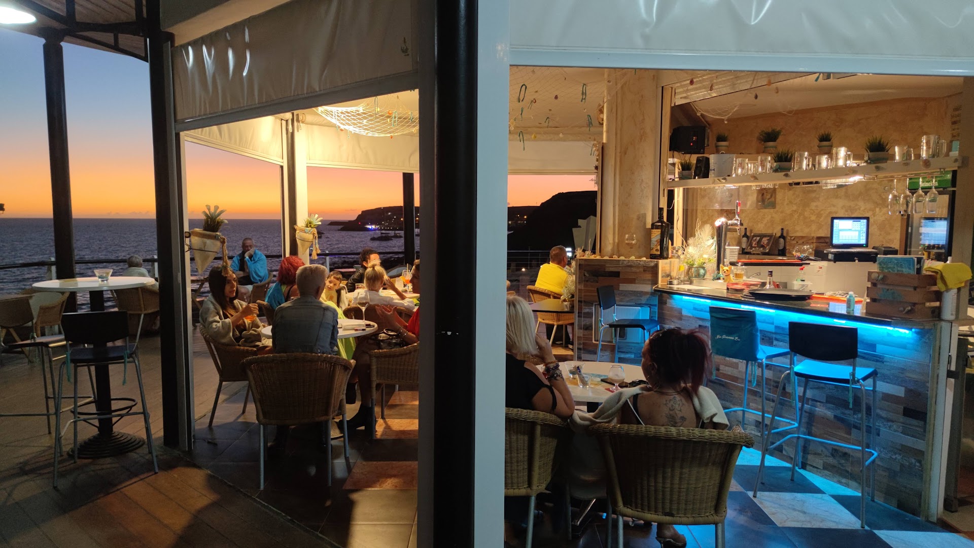 New Panoramic Bar