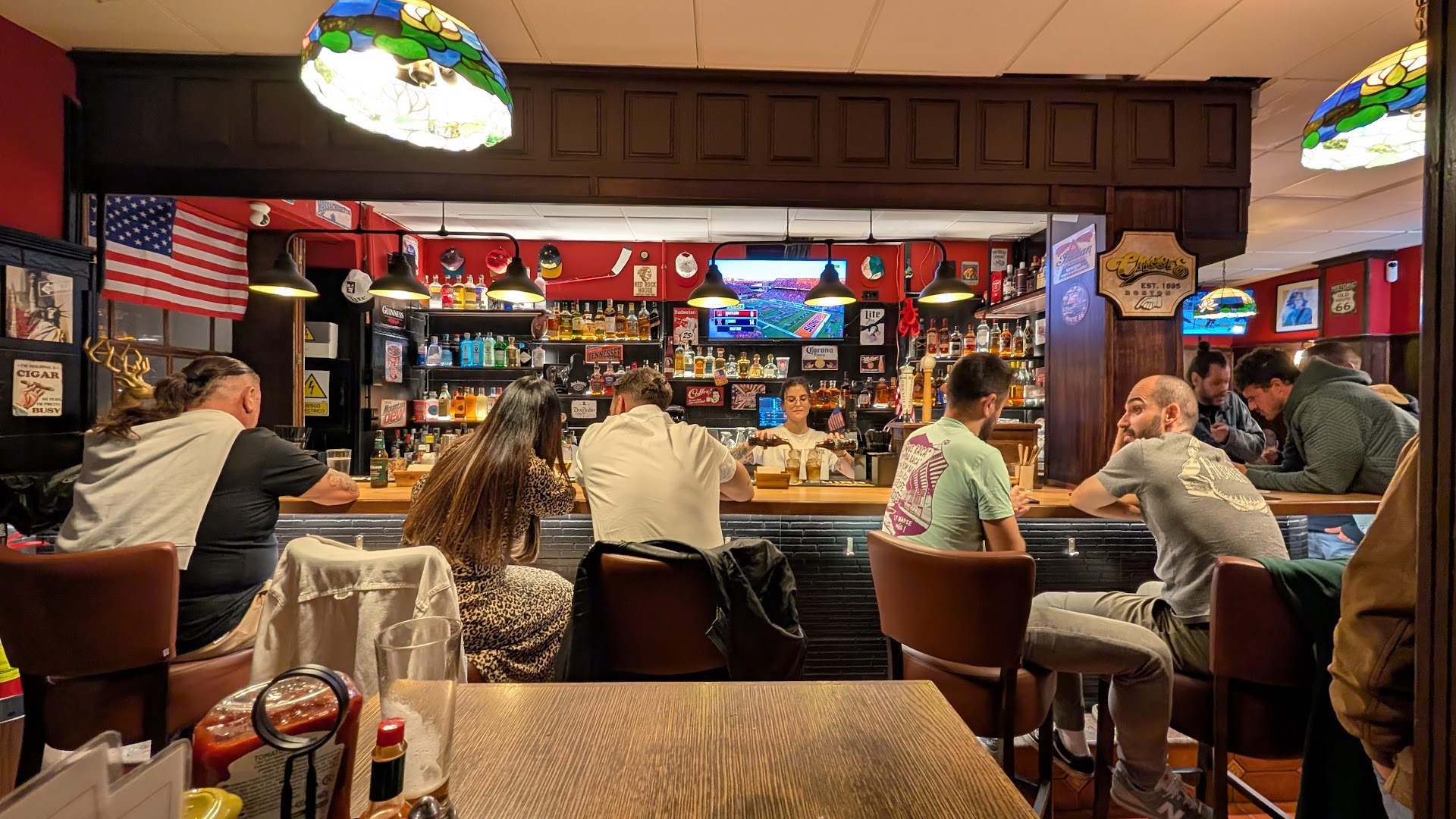 Red Rock House - American Spirit Bar
