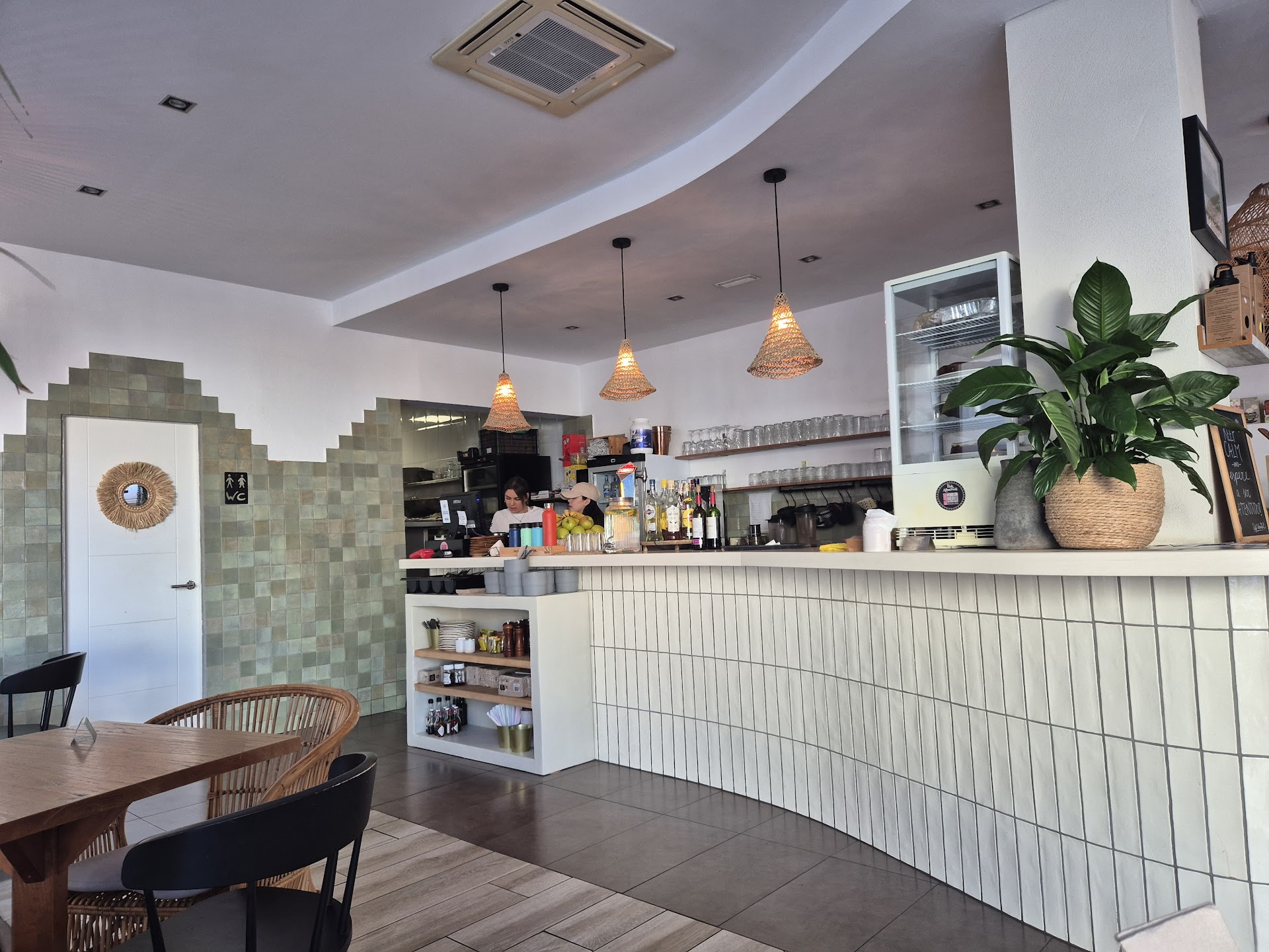 Ubuntu cafe