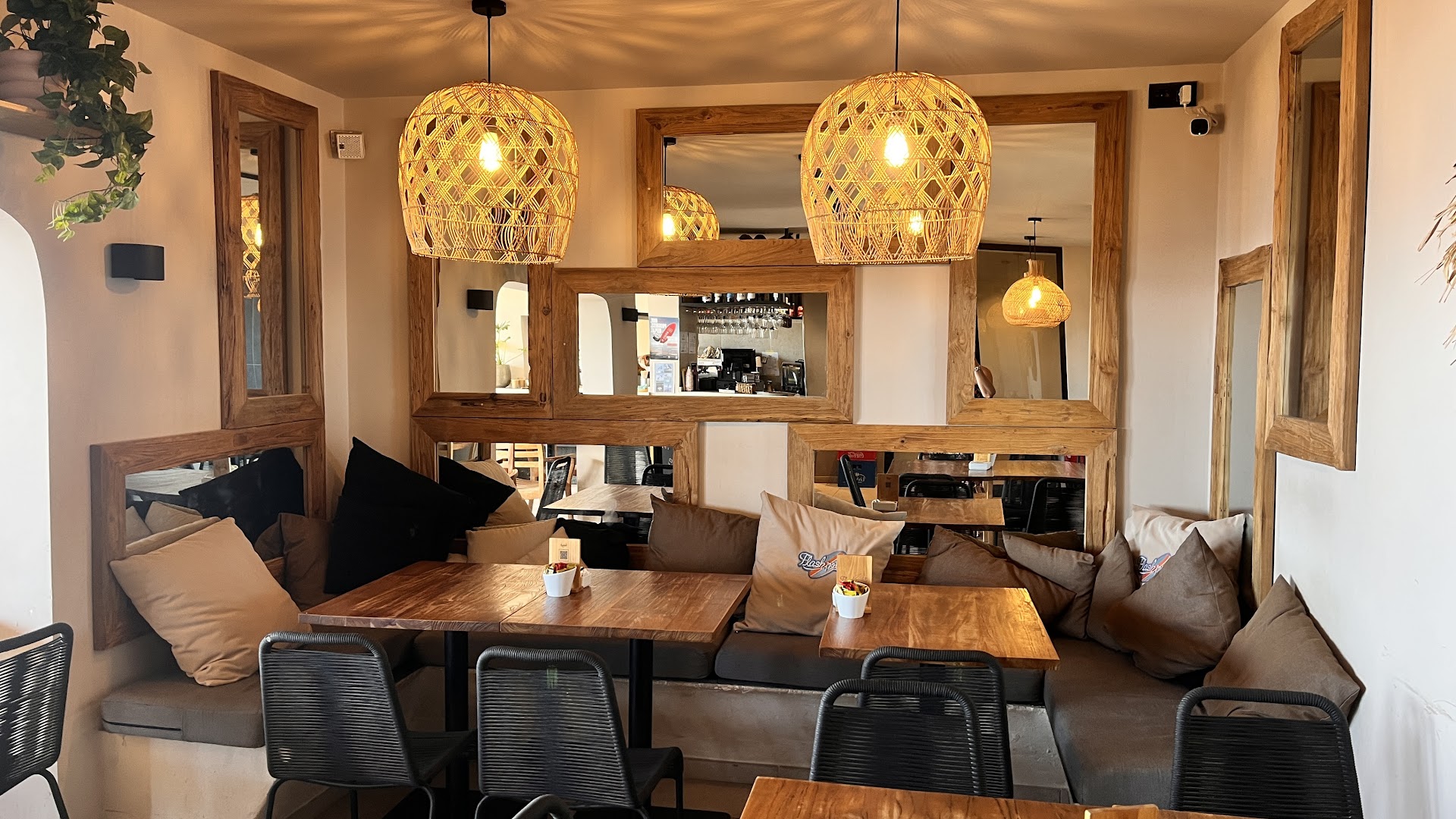 Cafe Flashpoint