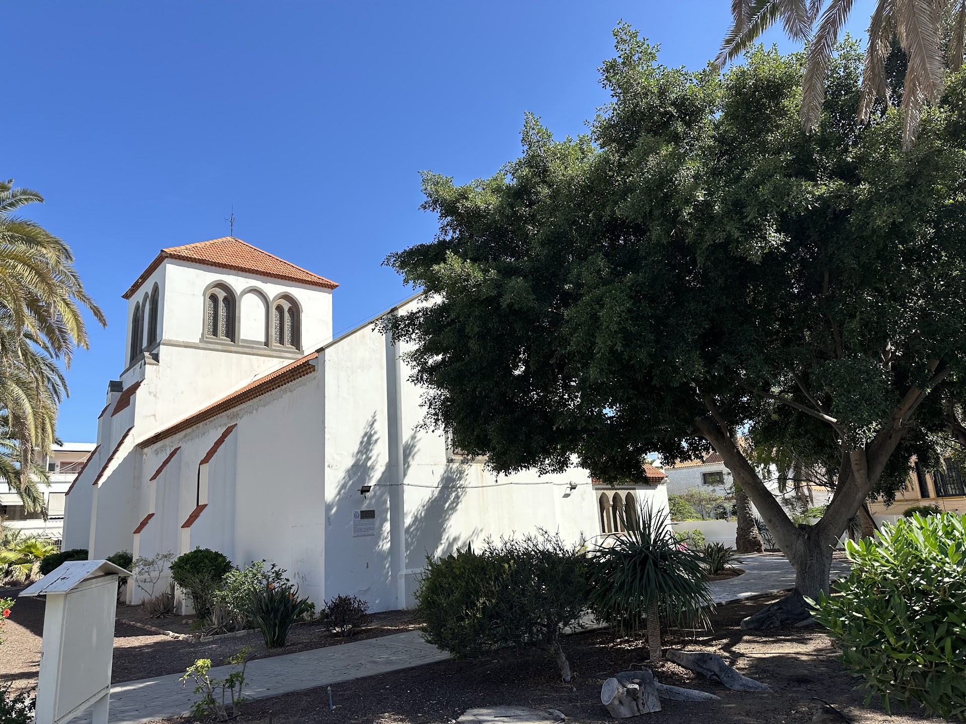 Holy Trinity Church Las Palmas