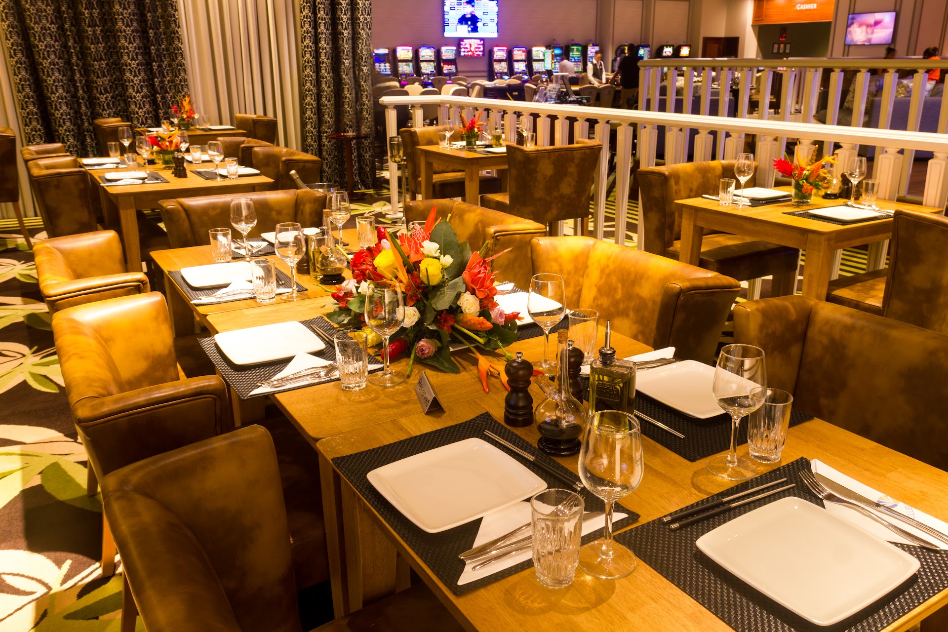 5 Spices Restaurant 