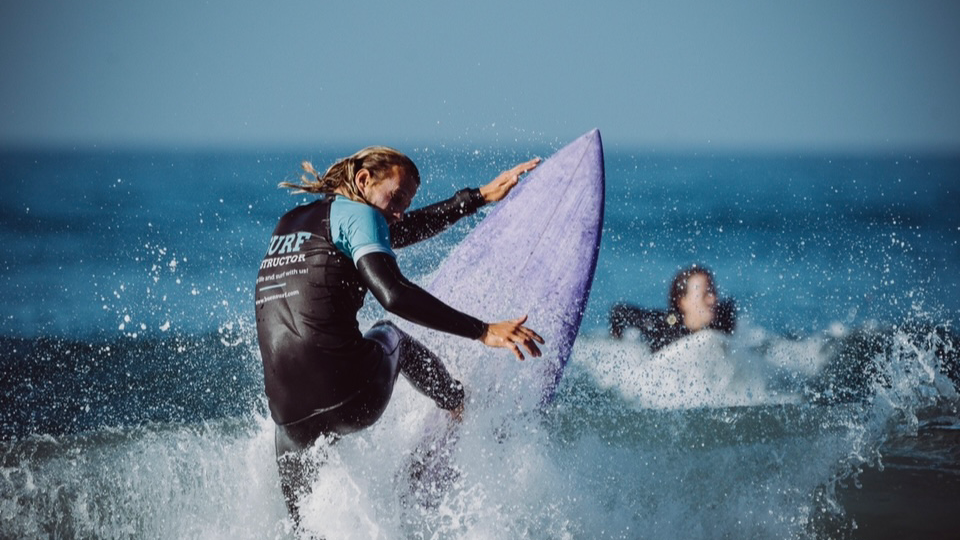 Buen Surf School