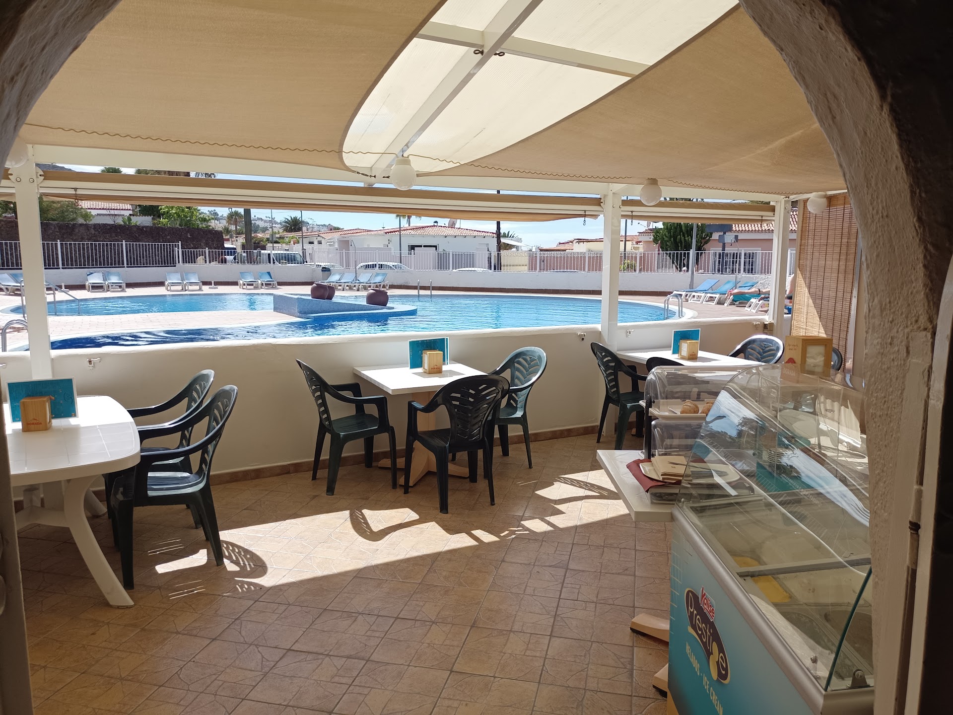 Barelax bistro