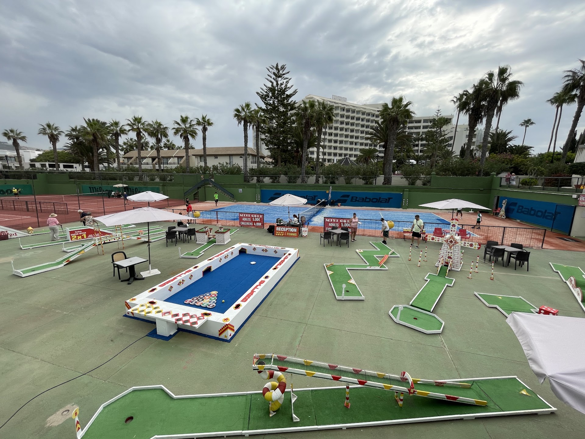 Tennis Court Las Palmeras