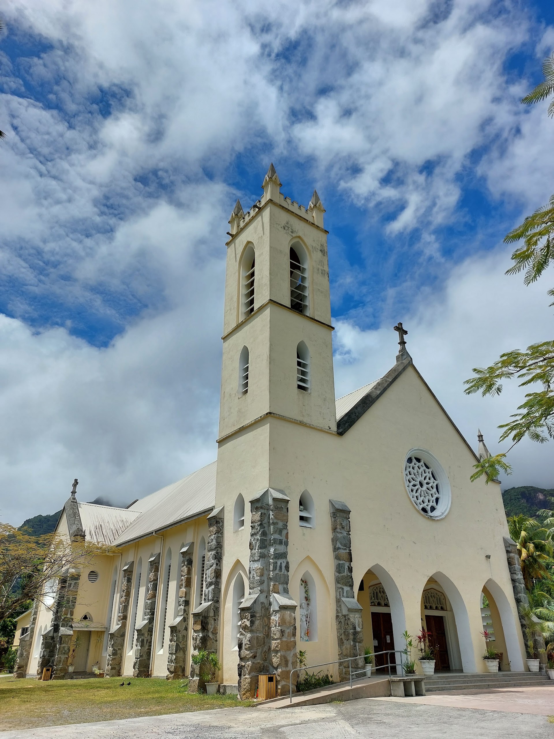 St. Roch Roman Catholic Church