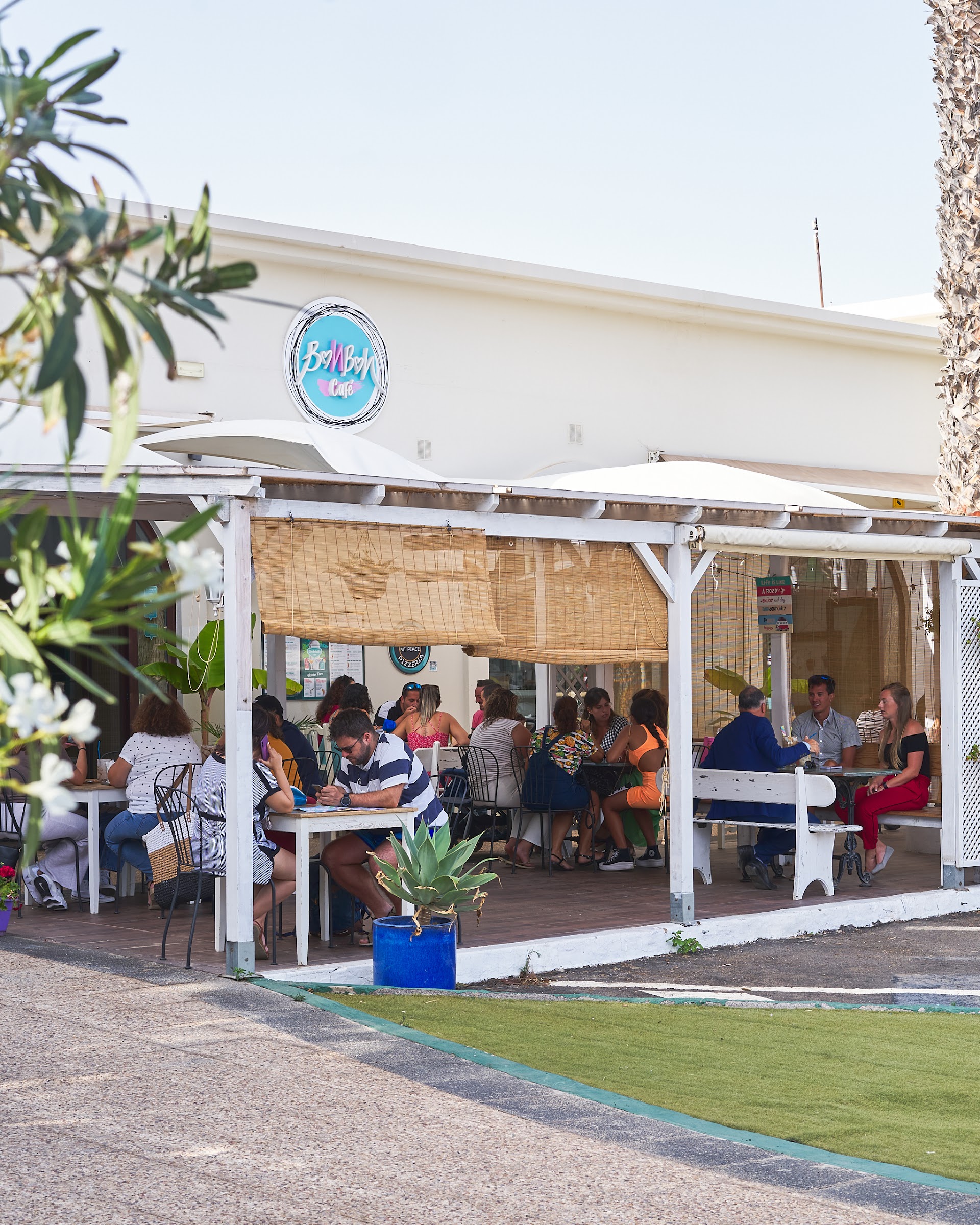 Bonbon cafe