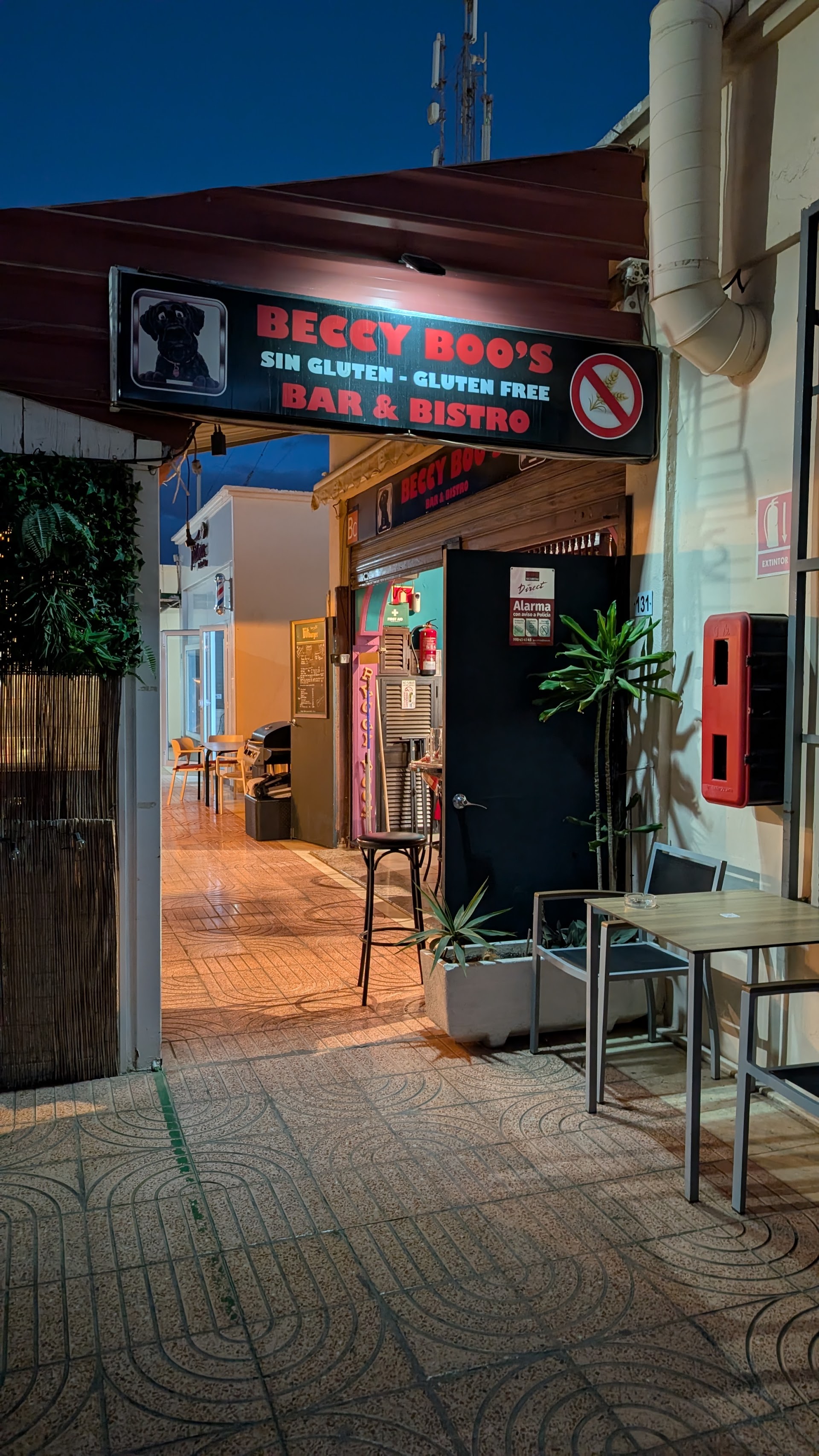 Beccy Boo's Bar and Bistro