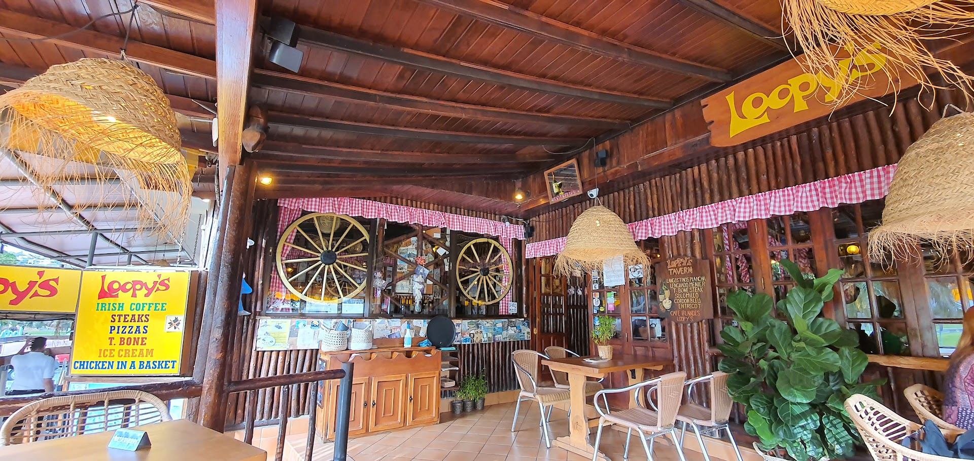 Loopys Pizzeria