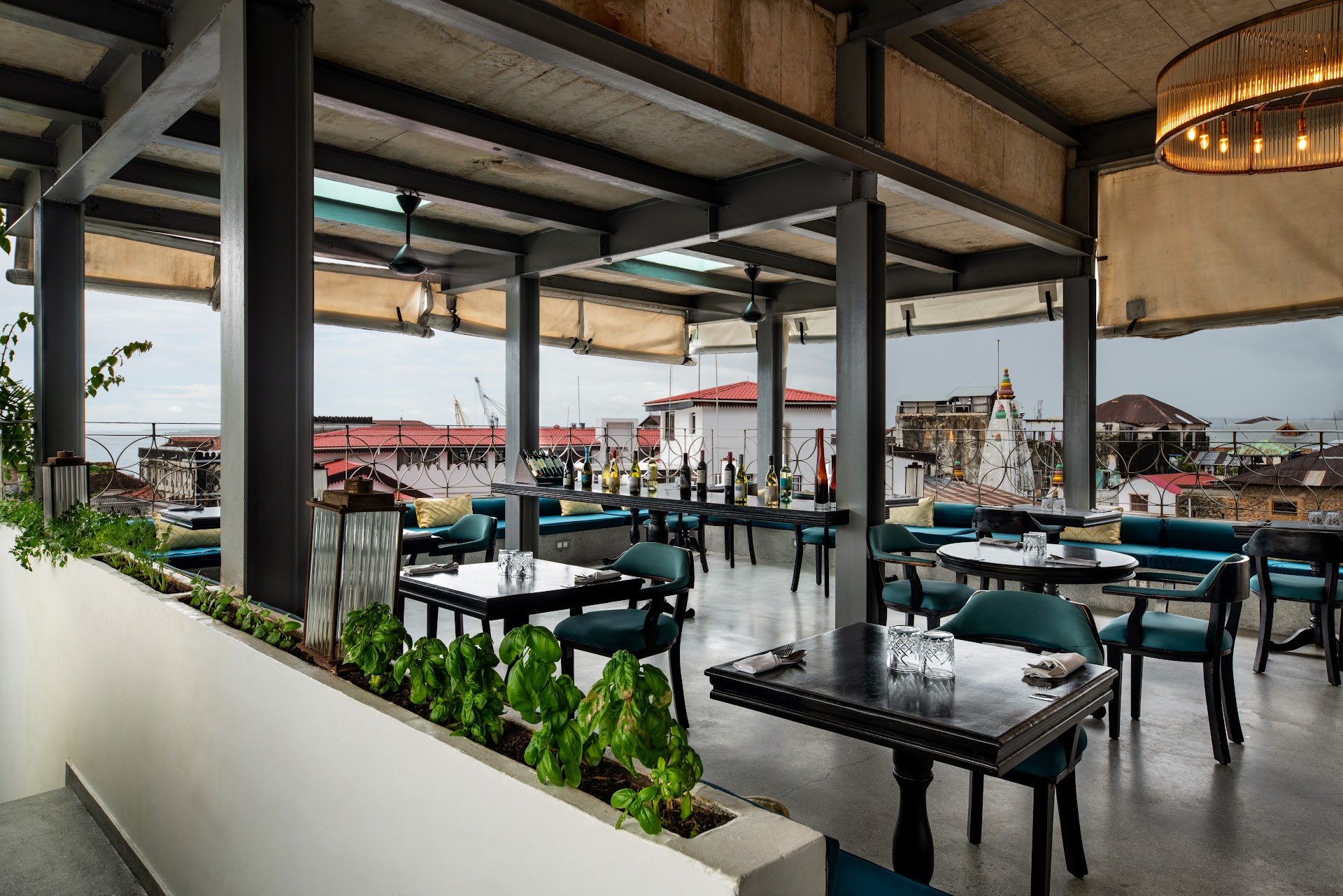 The 5th Restaurant