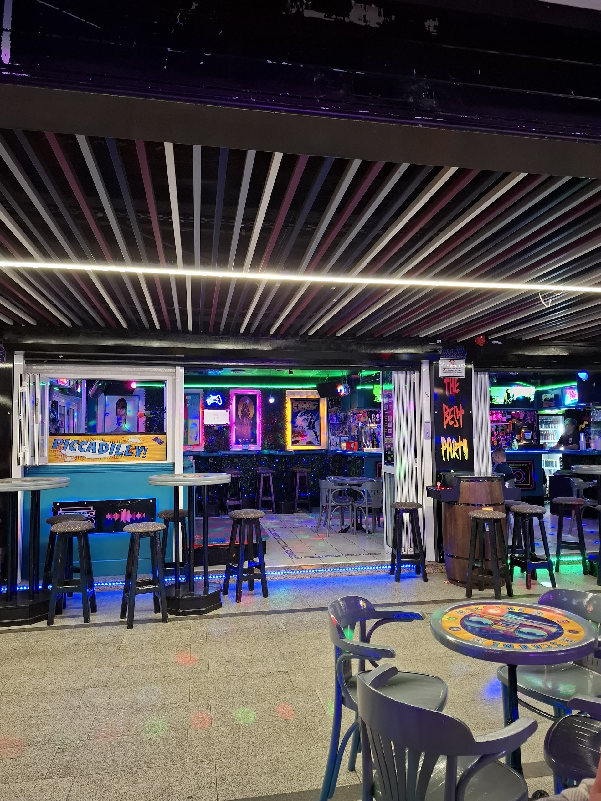 Piccadilly Music Bar