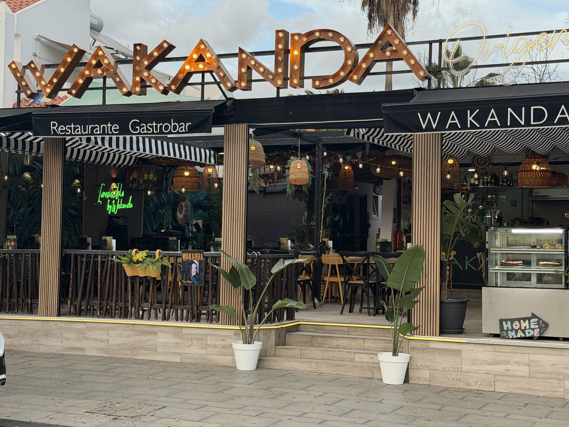 Wakanda Origen - GastroBar & Cocktails