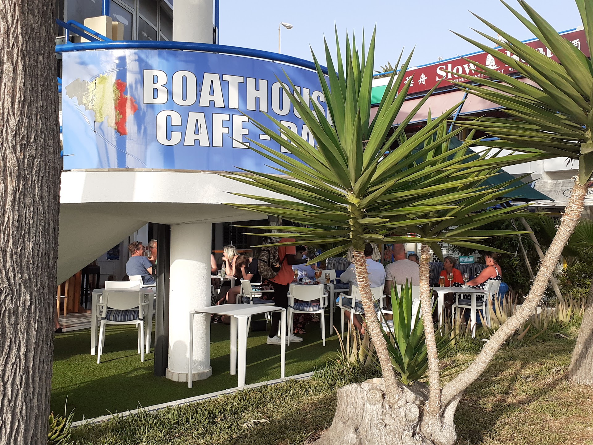 Café Bar Boathouse