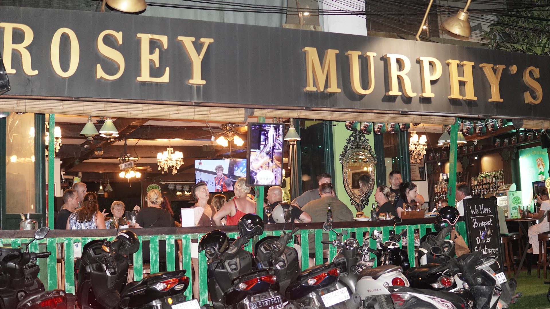 Rosey Murphy’s Irish Pub